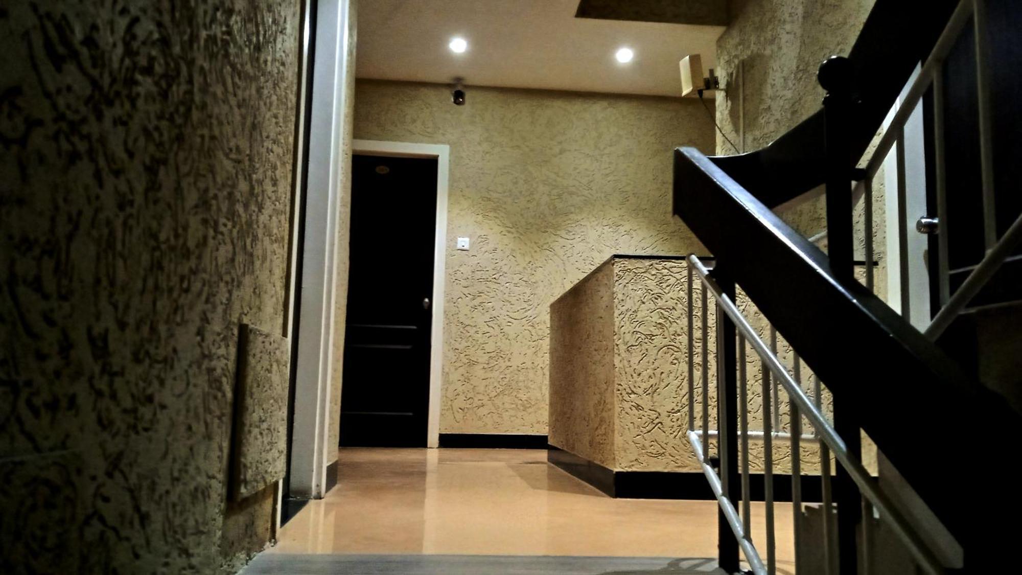 Hotel Ramniwas 贾尔冈 外观 照片